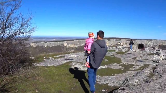 Крым. Мангуп-Кале. Пещерный город в Крыму Мангуп-Кале с ребенком на джипе. Экскурсия по Мангупу смотреть онлайн