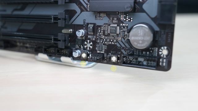 لوحة اقتصادية جديدة B760 DS3H AX DDR4 смотреть онлайн