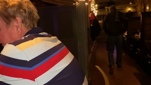 В АМЕРИКЕ МОЙ МУЖ ПОХОДЫ С ПОДРУГАМИ В БАНЮ И КАК КУШАЮТ АМЕРИКАНЦЫ смотреть онлайн