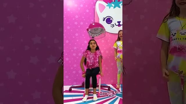 Nastya and her hobby смотреть онлайн