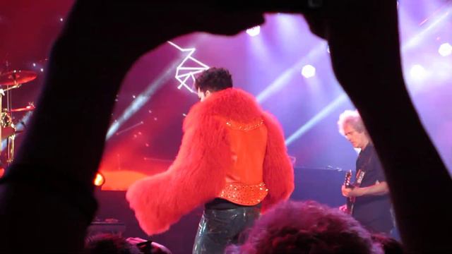 Queen & Adam Lambert - 11.07.2012 - Hammersmith - Dragon Attack смотреть онлайн