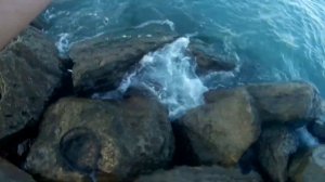 Ловля карася на спиннинг в море / Рокфишинг в Анапе