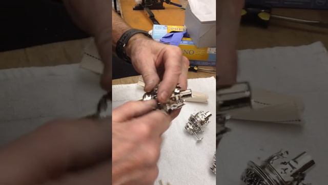 Oil Lamp Wick Burner Installation смотреть онлайн