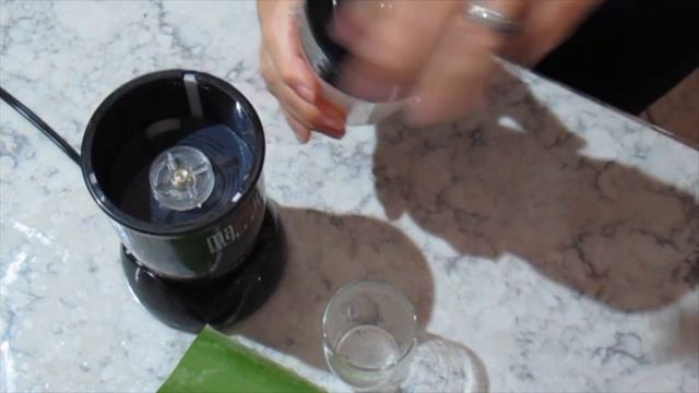 Making a soap with fresh aloe vera pulp смотреть онлайн