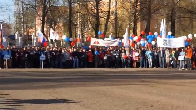 06.05.2015. Киров, флешмоб студентов День Победы смотреть онлайн