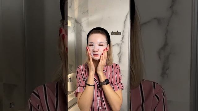 8809479166376 MIZON JOYFUL TIME ESSENCE Тканевая маска для лица с экстрактом зелёного чая, 23мл смотреть онлайн