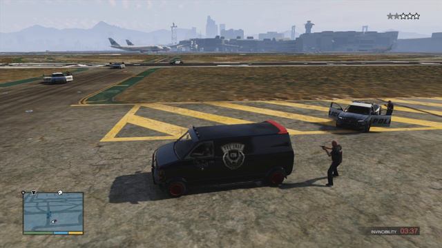 GTA V busted in a 3 star wanted level in los santos international airport смотреть онлайн