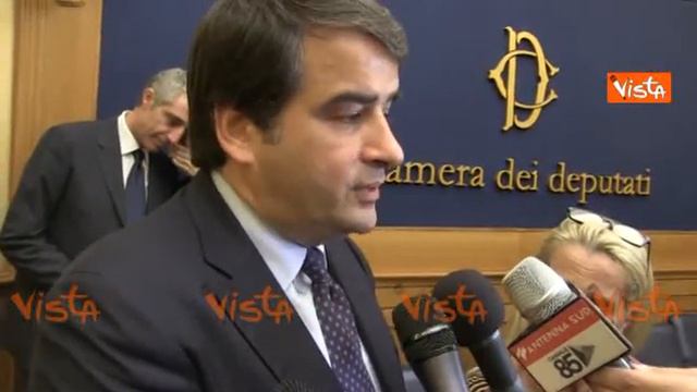 Raffaele Fitto: "Confluiamo in Fratelli d'Italia" смотреть онлайн