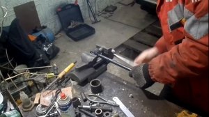 Замена сайлентблоков и втулок реактивных тяг ВАЗ 2101-12