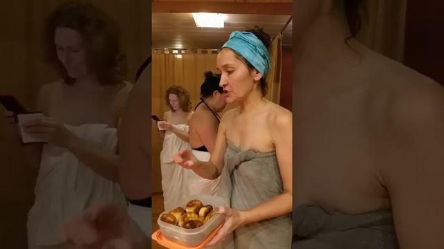 Девушки в бане. смотреть онлайн