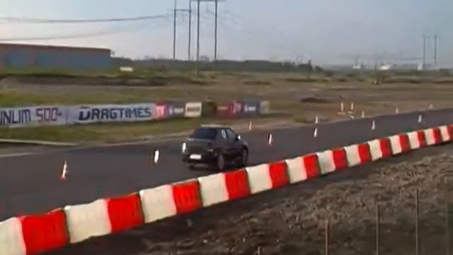 Mitsubishi Lancer Evolution 8.MP4 смотреть онлайн