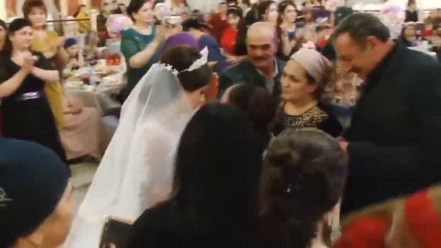 Такие обычаи вы еще НЕ ВИДЕЛИ на СВАДЬБЕ! НОВАЯ ТУРЕЦКАЯ СВАДЬБА! смотреть онлайн
