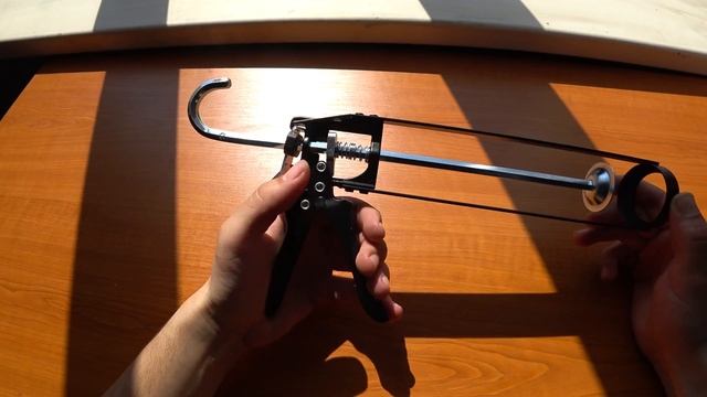 Пистолет для герметика Toptul смотреть онлайн