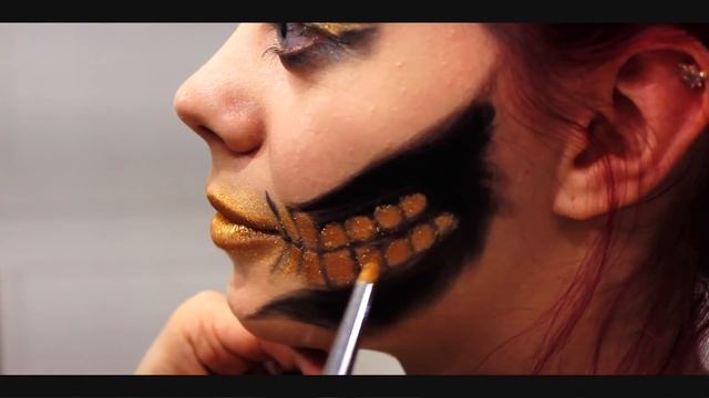 HALLOWEEN DEVIL MAKE-UP смотреть онлайн