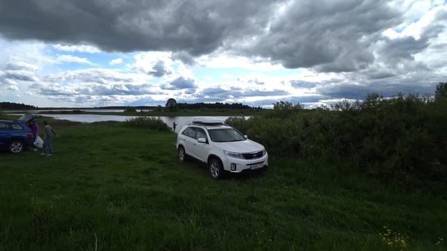 КЕМПИНГ НА БЕРЕГУ РЕКИ. Заброшенная деревня. Тверская область смотреть онлайн