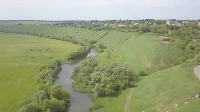 Новосиль. Путь от городского сквера Аллея Славы к берегу реки Зуша смотреть онлайн
