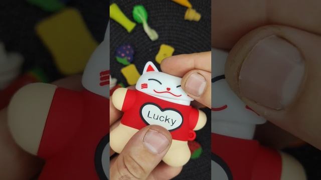 Котик Лакки чехол для Аирподс #vovcase #case #tiktok #airpods #diecast смотреть онлайн
