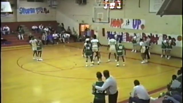 Green Oaks Basketball 1992 versus Bossier & Northwood смотреть онлайн