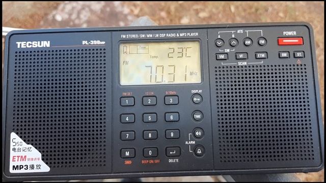 [FmDx - Sporadic E] 10/6/2022: Radio Free Europe from Moldova almost fading free on two frequencies смотреть онлайн