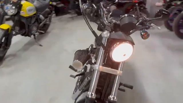 Harley-Davidson Sportster XL883R (25441км) смотреть онлайн