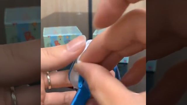 Как выглядят часы-телефон S6 смотреть онлайн