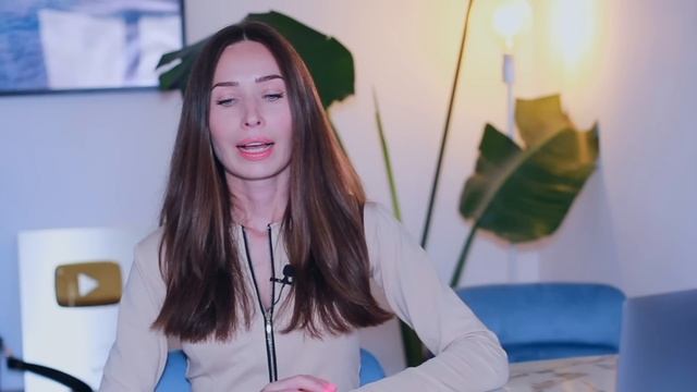 Вероника Степанова, Карина Истомина, Марьяна Ро - как набрать миллион подписчиков/ Обзор блогеров смотреть онлайн