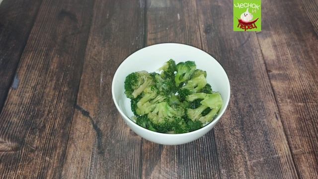 Говяжья padella с томлеными овощами и стручковой фасолью.Рецепт вы найдете в описании?? #еда #food смотреть онлайн