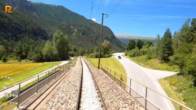 Cab ride St. Moritz - Chur / train drivers view along Switzerland’s Albula line in 4K (July 2022) смотреть онлайн