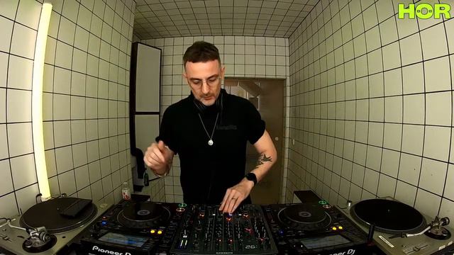 DRED Records - John Osborn / April 16 / 6pm-7pm смотреть онлайн