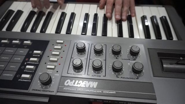 Formanta Maestro Synthesizer Demo смотреть онлайн