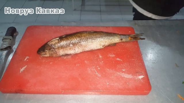 Как красиво нарезать рыбу смотреть онлайн