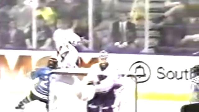 Chris Pronger/Top JERK Momentts смотреть онлайн