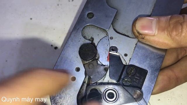 Cách chỉnh máy lập trình, máy bọ không cắt chỉ | cách thay chỉnh dao| cách mài dao |#quynhmaymay смотреть онлайн