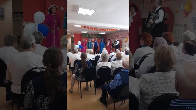 Выступает ансамбль МЕДУНИЦА с песней За того парня смотреть онлайн