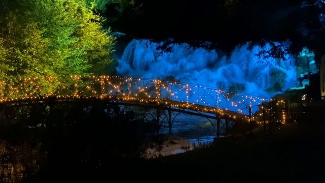 897 Иллюминации во дворце Бленхем // Christmas illumination at Blenheim Palace смотреть онлайн