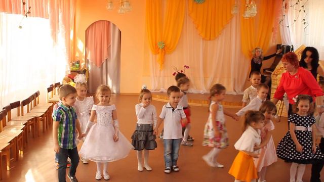 Утренник 8 Марта смотреть онлайн
