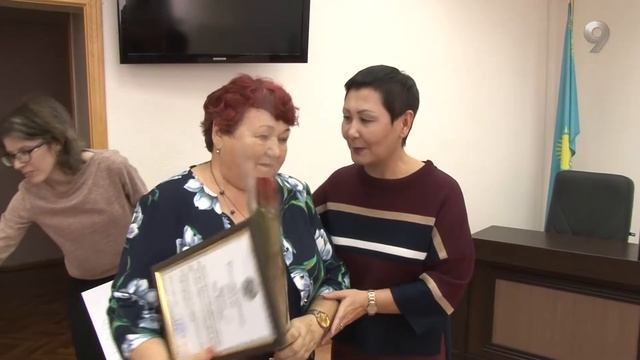 Работники социальной сферы отметили свой профессиональный праздник! смотреть онлайн