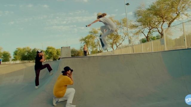 Leica M4 vs Olympus Stylus | Lomography 800 смотреть онлайн