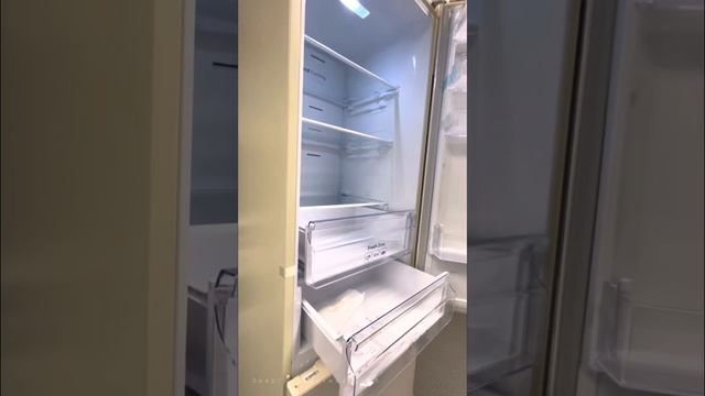 Обзор холодильника Samsung RB37A5200EL/WT смотреть онлайн
