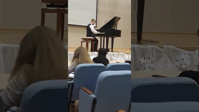 Прелюдия до мажор, Камаринская. П.И.Чайковский смотреть онлайн