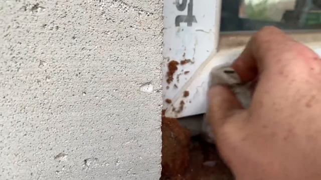 8 лет не снимали плёнку с окон. Что случилось?!