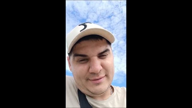 Клиент идет на пароме в Корею смотреть онлайн