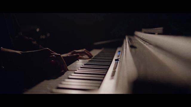 Cover version No time to die Billie Eilish. Трек из нового Джеймса Бонда. Не время умирать кавер. смотреть онлайн