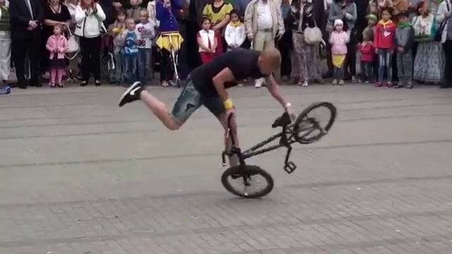 Трюки на bmx от Москвы смотреть онлайн