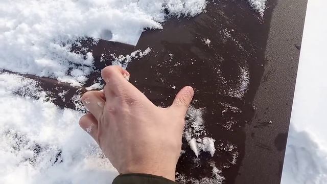 Снег на скатной крыше из профлиста. Что делать? смотреть онлайн