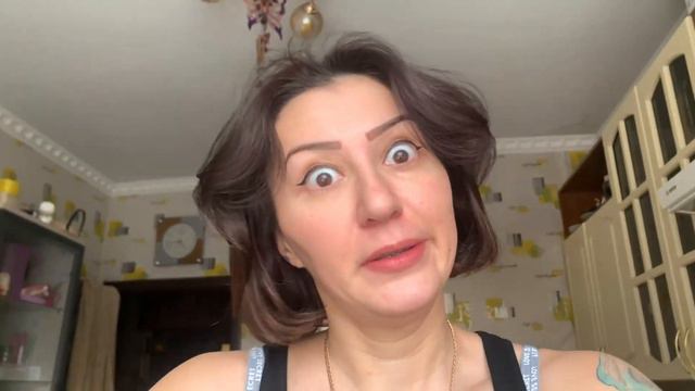 Новая стрижка, поездка в магазин 11.02.23 смотреть онлайн