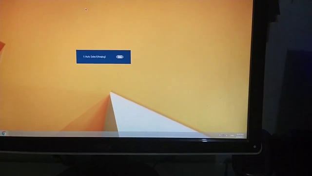 Monitor Dell ST2410 смотреть онлайн