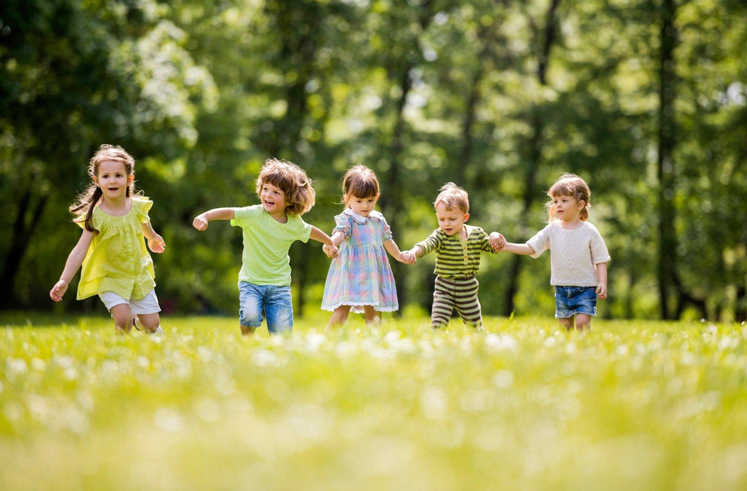 Проект "Городские легенды". Счастливое детство смотреть онлайн