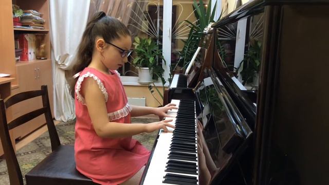 Ташян Лаура, песня я на горку шла смотреть онлайн