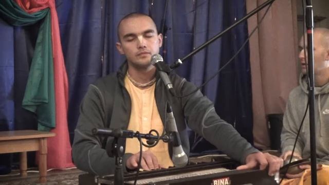 День 4. Киртан Е.М. Прана Гауранга прабху.(Джапа ретрит с 10 по 14 октября 2018года) смотреть онлайн